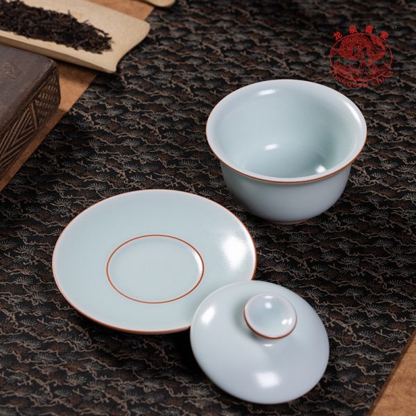 龙泉青瓷三才盖碗大号敬茶杯陶瓷功夫茶具高档礼盒手抓白玉泡茶碗