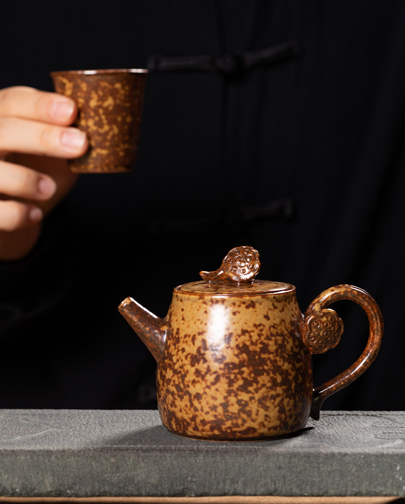 龙泉青瓷旅行茶具套装便携式陶瓷窑变办公室一壶四杯泡茶壶喝茶