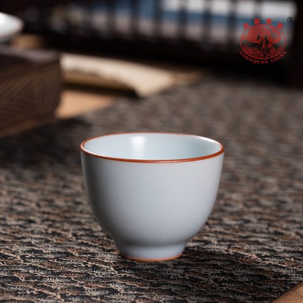 龙泉青瓷一碗四杯功夫茶具套装陶瓷盖碗泡茶杯手工家用便携礼盒装