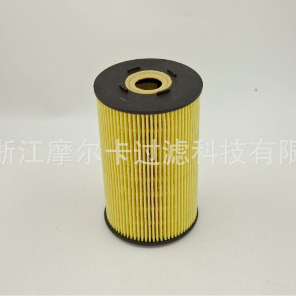 厂家直销汽车卡车汽油发动机 HU930 4X 机油燃油滤清器 柴油滤芯