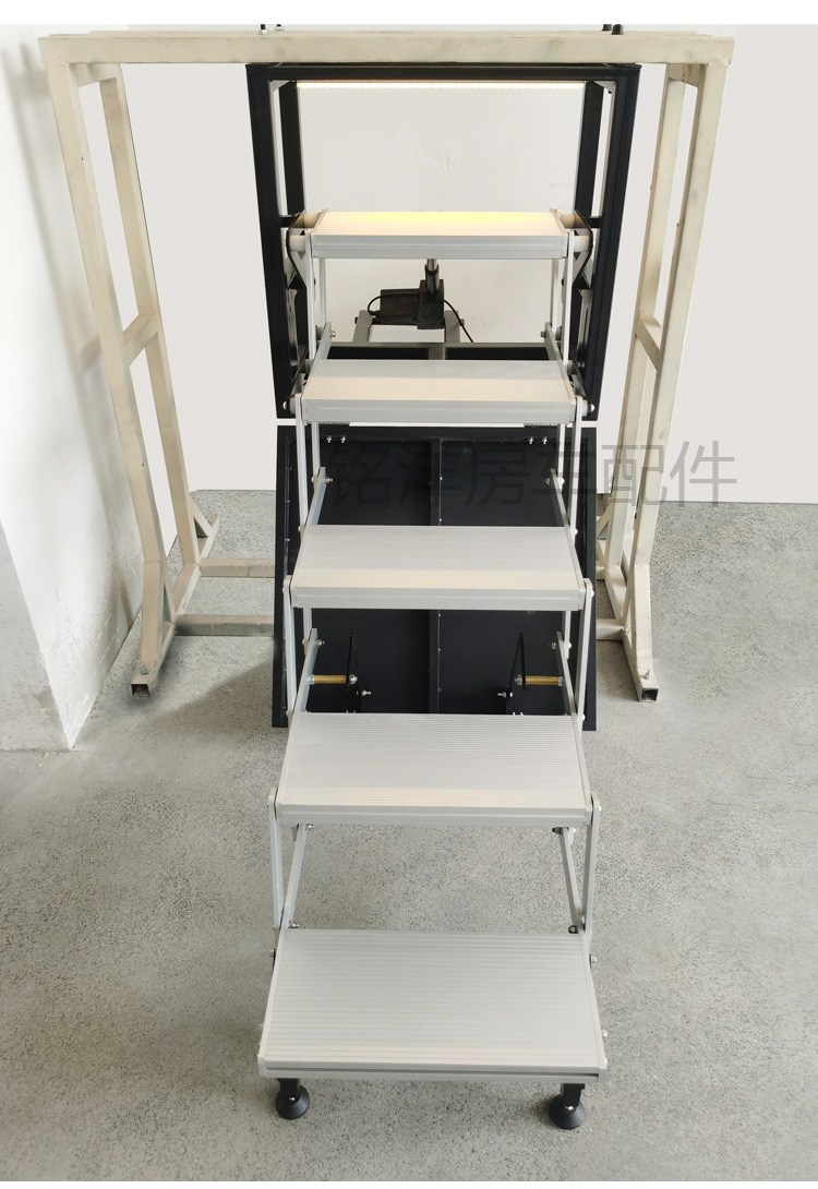 房车电动折叠踏板 越野重汽汕德卡带灯五层折叠踏步 拖挂防滑脚踏