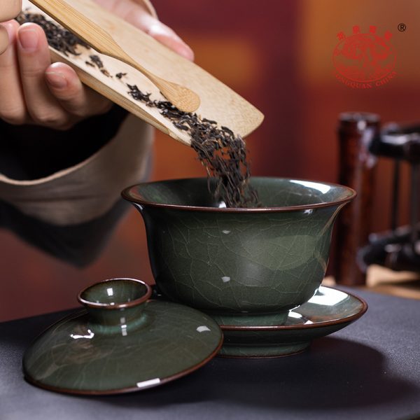 龙泉青瓷三才盖碗茶杯大号铁胎冰裂陶瓷泡茶手工功夫茶具单个家用