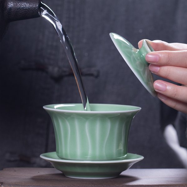 龙泉青瓷 厂家直销创意三才盖碗套装 陶瓷功夫茶具茶碗壶承礼盒装