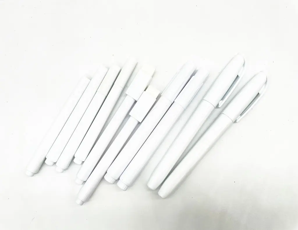厂家制造 水性可擦白色白板笔 桶装可擦写LED灯板笔 无尘液体粉笔