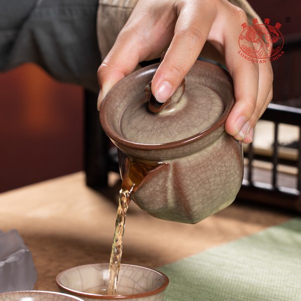 龙泉青瓷 高档旅行功夫茶具套装 陶瓷一壶四杯传世哥窑泡茶壶茶杯
