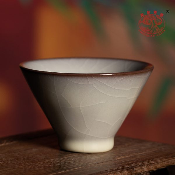 龙泉青瓷 创意手工主人杯功夫茶杯单杯 陶瓷斗笠杯品茗杯盏礼盒装