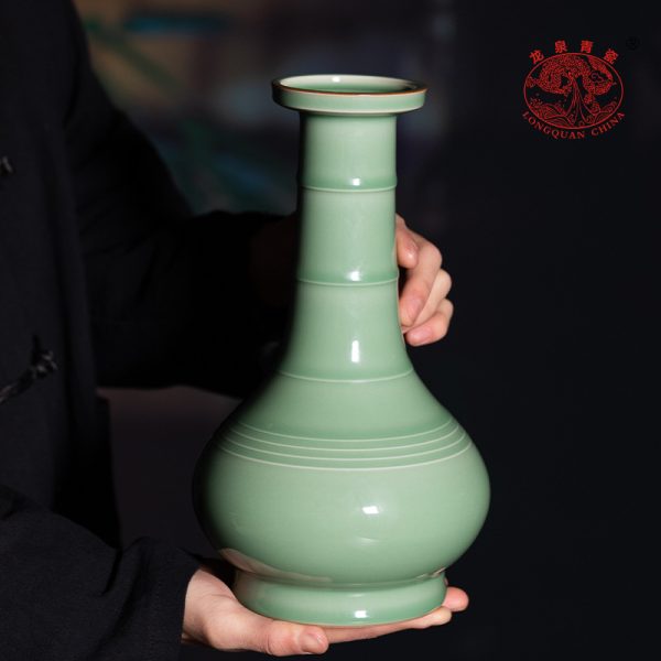 龙泉青瓷纯手工大号花瓶高档客厅摆件陶瓷中式插花器收藏品礼盒装
