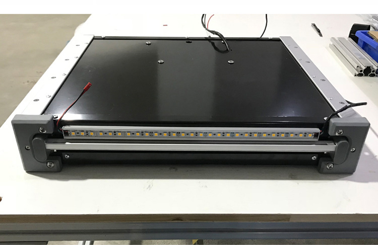 全顺上汽大通V80中门迎宾电动踏步 房车奔驰移门上车收缩脚踏板