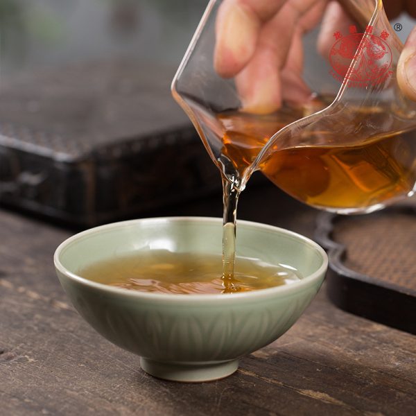 龙泉青瓷 纯手工名家手作主人杯 陶瓷功夫茶杯云纹茶盏茶碗礼盒装
