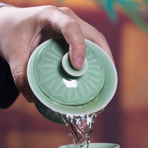 龙泉青瓷 厂家直销创意三才盖碗套装 陶瓷功夫茶具茶碗壶承礼盒装