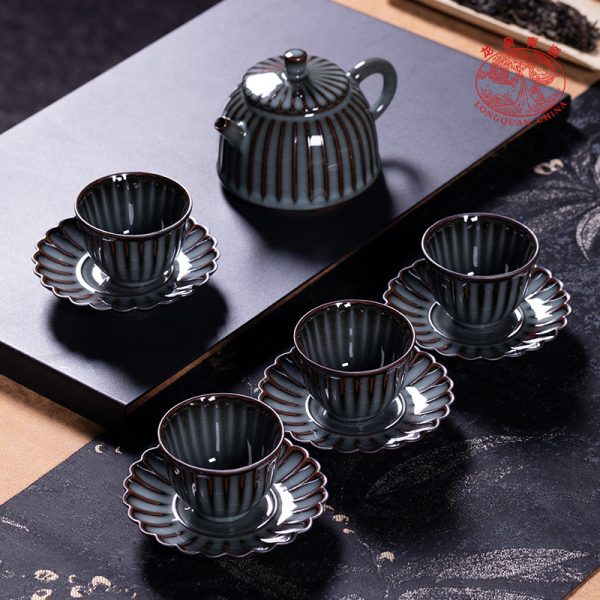 龙泉青瓷铁胎手工功夫茶具套装陶瓷哥窑冰裂一壶四杯泡茶品茗组合