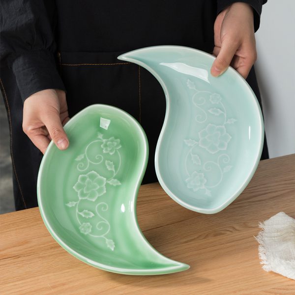 龙泉青瓷 创意中式月亮盘子月牙拼盘组合 陶瓷奇形饺子盘鱼盘菜盘