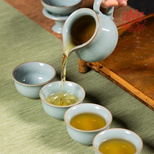 龙泉青瓷2024新款功夫茶具套装陶瓷茶壶茶杯轻奢高档家用喝茶泡茶