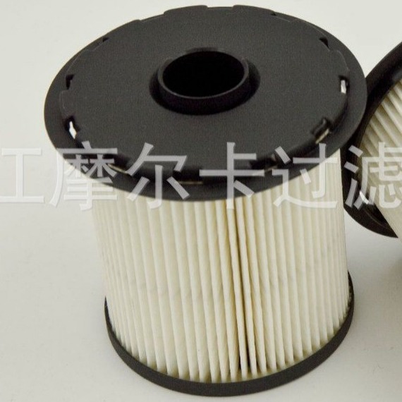 摩尔卡燃油柴油滤清器 PU 822X 1457431718 7l6127177 KX200D/S