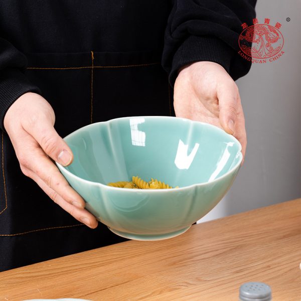 龙泉青瓷 厂家直销创意中式大号汤碗 陶瓷酒店家用8寸汤面碗 批发