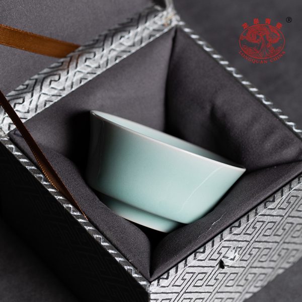 龙泉青瓷 主人杯单杯徐峻清纯手工功夫茶具 陶瓷高档马蹄杯品茗杯