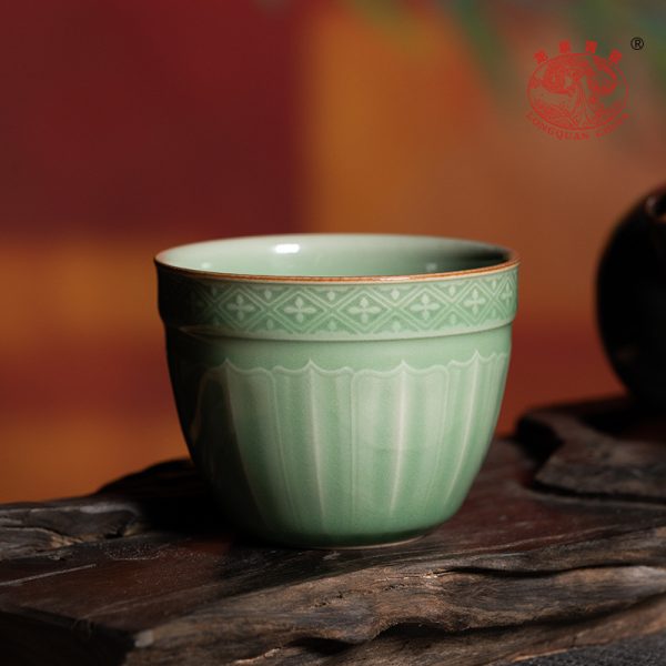 龙泉青瓷主人杯功夫茶杯王林强纯手工高档品茗单杯陶瓷泡茶碗礼盒