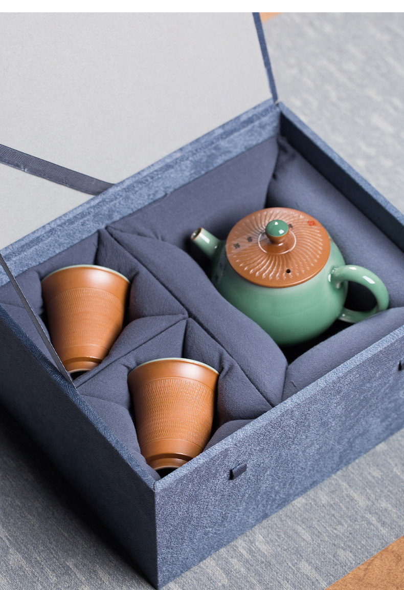 龙泉青瓷 跳刀一壶两杯功夫茶具套装 便携高档泡茶壶主人杯礼盒装