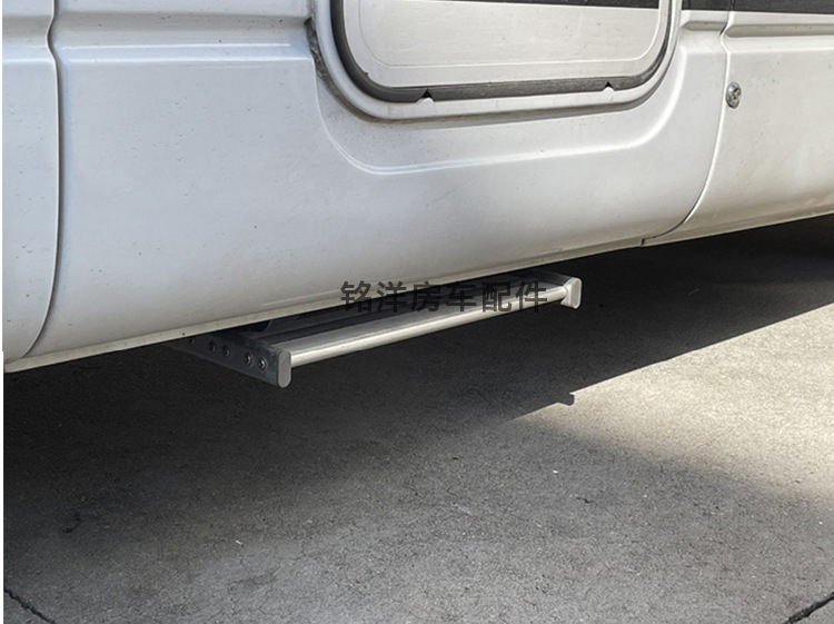 房车折叠踏步拖挂车单层迎宾踏板铝合金手动收缩脚踏双层电动踏步