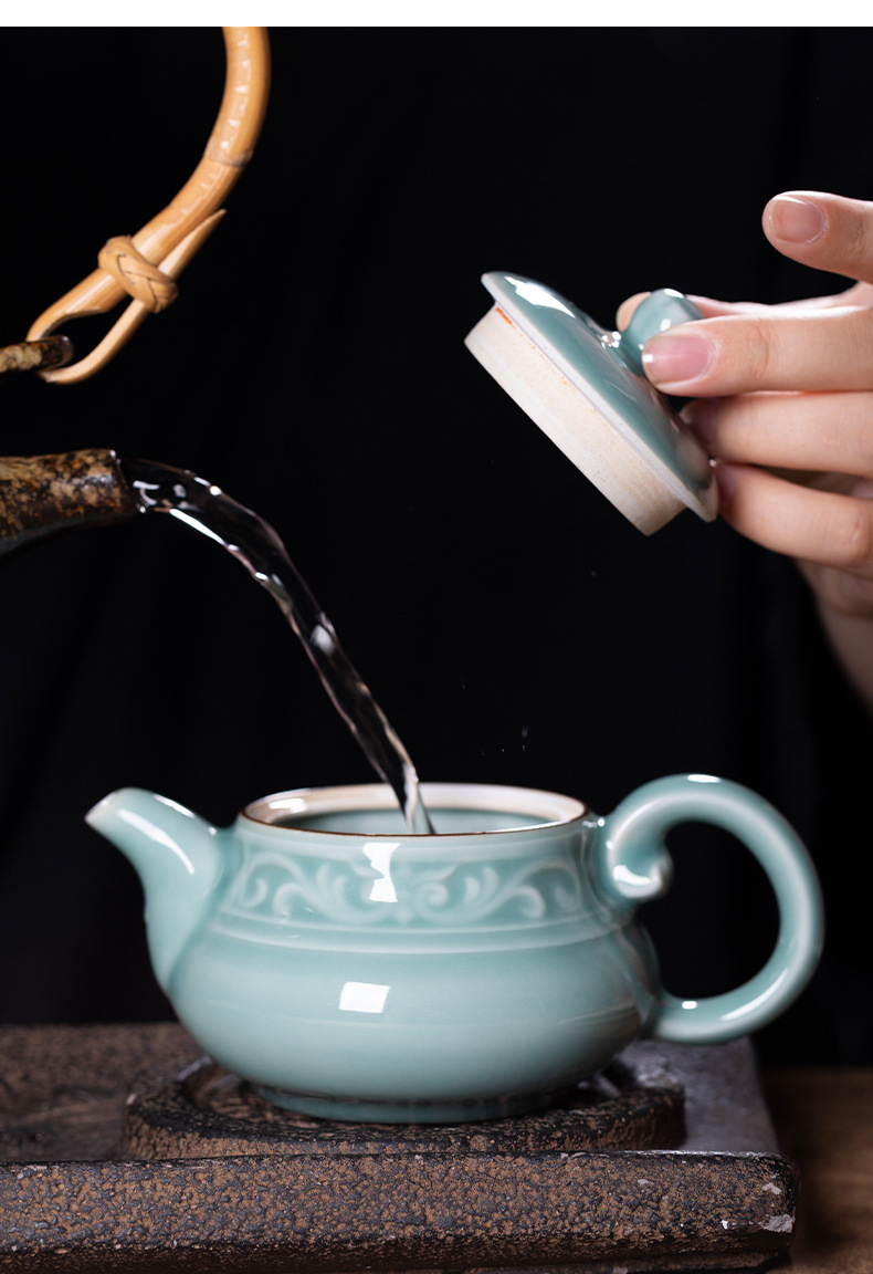 龙泉青瓷 创意手工壶功夫茶具泡茶壶单壶 陶瓷家用宋韵仿古过滤壶