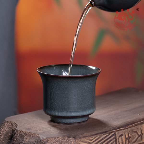 龙泉青瓷主人杯铁胎茶杯复古个人品茗茶具陶瓷茶碗冰裂杯功夫茶盏
