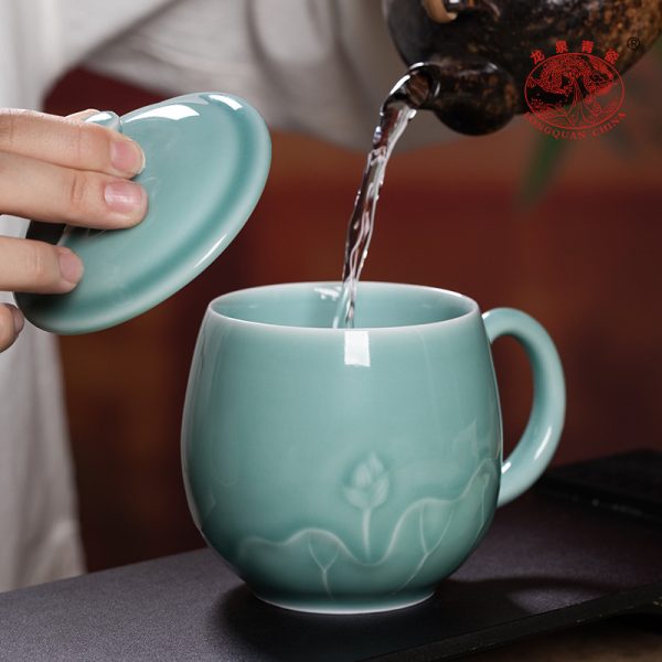 龙泉青瓷办公室带盖茶杯中式泡茶陶瓷家用马克杯水杯个人喝水杯子