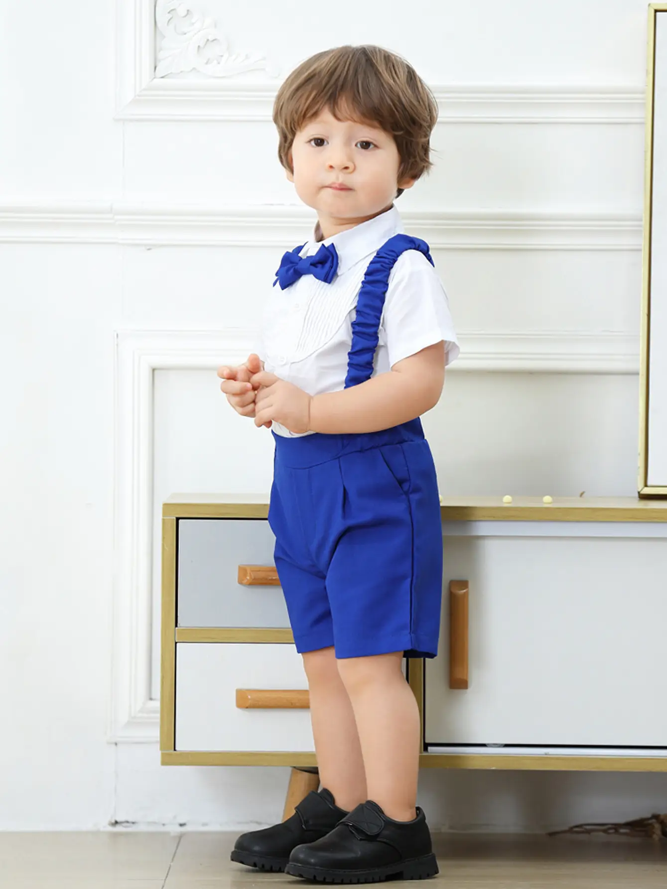 儿童表演服跨境夏新款纯色短袖短裤童装宝宝背带裤蝴蝶结套装代发