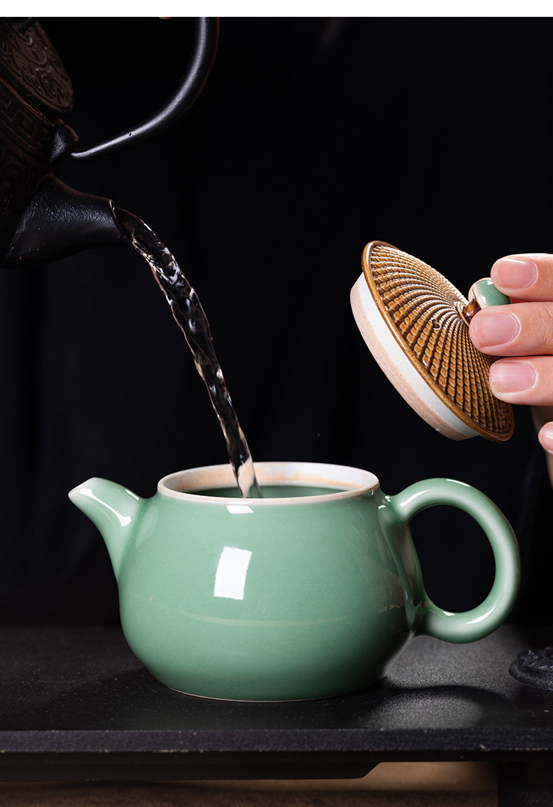 龙泉青瓷 手工跳刀茶壶单壶家用功夫茶具 陶瓷中式宋韵过滤泡茶壶