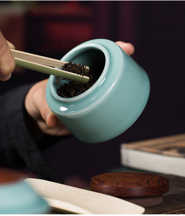 龙泉青瓷 厂家直销办公杯陶瓷杯套装 酸枝木盖中式会议带柄盖茶杯