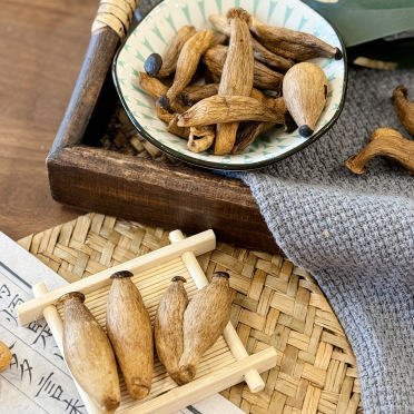 即食鹿茸菇脆网红蘑菇蔬菜干厂家批发散装整箱菌菇脆即食零食批货