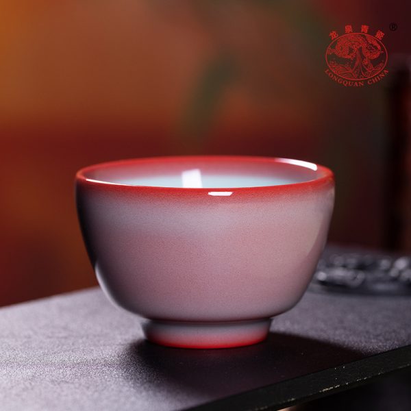 龙泉青瓷 功夫茶杯家用女士高档品茗杯 陶瓷手工主人杯大号泡茶碗