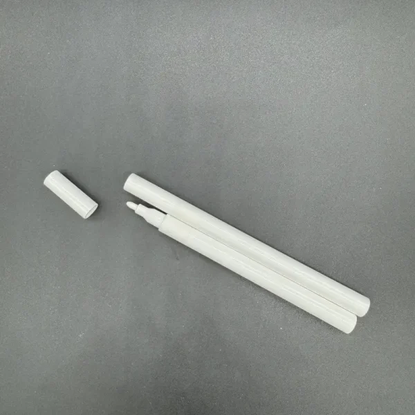 厂家制造现货美术专用高光笔白色丙烯马克笔速干防水不透色记号笔