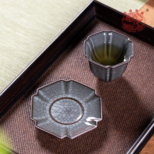 龙泉青瓷主人杯哥窑铁胎功夫茶具手工杯盏陶瓷高档冰裂茶碗品茗杯
