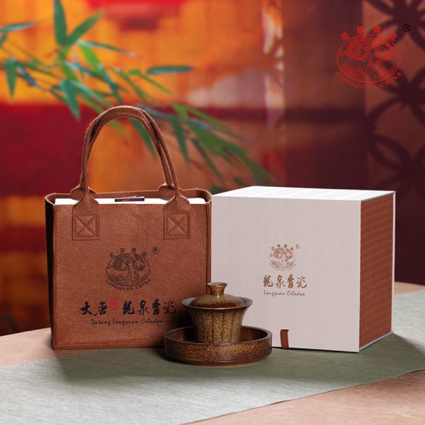 龙泉青瓷三才盖碗功夫茶具窑变灰釉手工高档单个不烫手泡茶敬茶碗