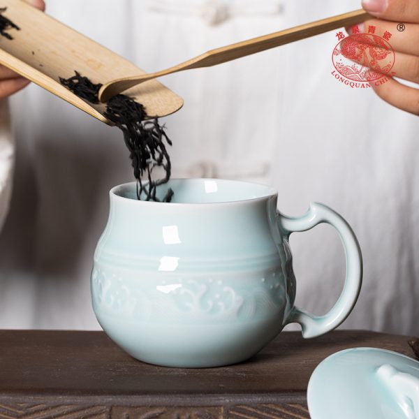 龙泉青瓷 家用带盖水杯中式泡茶杯马克杯 陶瓷个人专用办公室会议