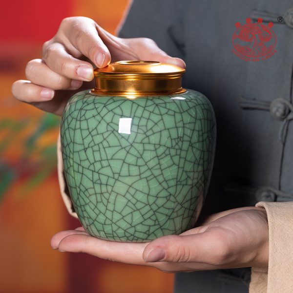 龙泉青瓷大号容量茶叶罐密封罐子陶瓷家用高档红茶普洱存储空茶盒