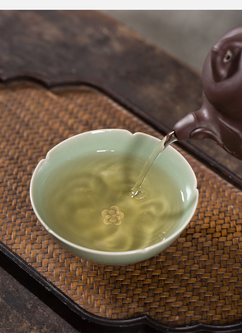 龙泉青瓷 创意功夫茶杯主人杯单杯 陶瓷品茗杯胡建勇手工梅花茶盏