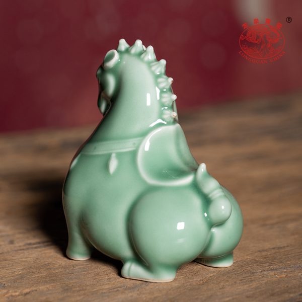 龙泉青瓷 创意宋韵仿古手工茶宠茶玩 陶瓷功夫茶具配件桌面茶摆件