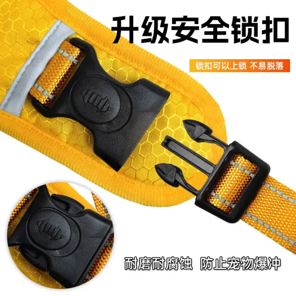 宠物项圈胸背带防冲爆，宠物舒适，编有反光条夜间出行安全显眼