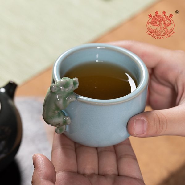 龙泉青瓷 创意功夫茶杯手工主人杯单杯 陶瓷高档品茗杯貔貅泡茶碗