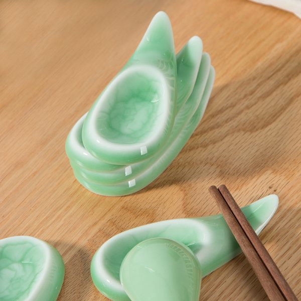 龙泉青瓷 酒店餐桌筷子架勺子筷枕 陶瓷中式创意筷托家用文房笔搁