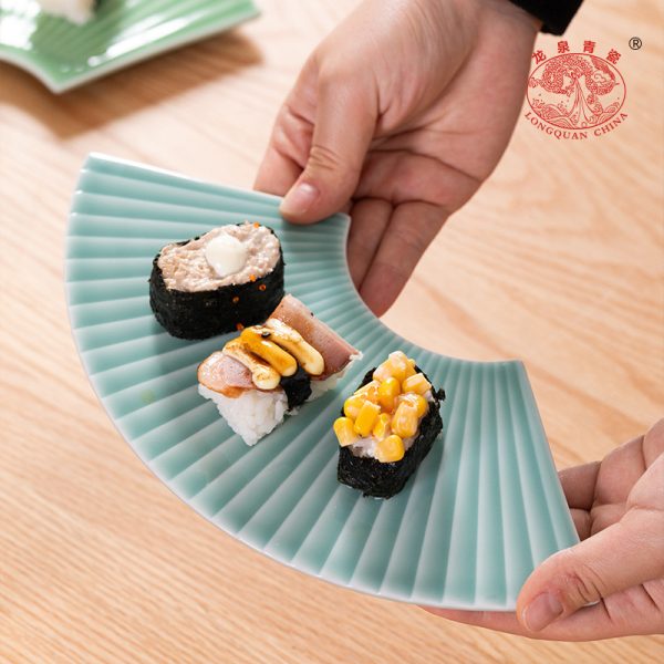 龙泉青瓷寿司盘子高颜值扇形拼盘陶瓷料理三文鱼刺身点心酒店菜盘