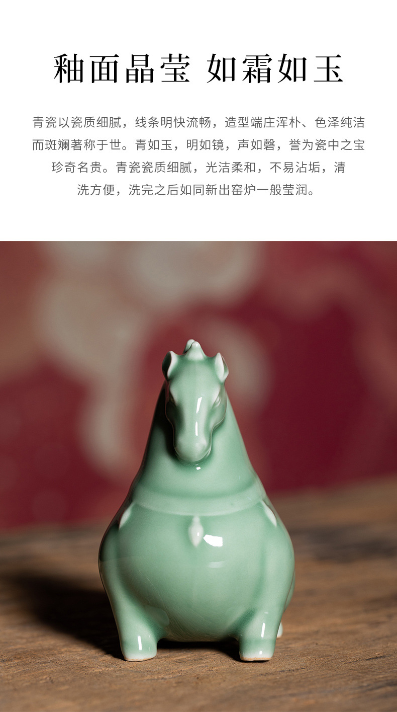 龙泉青瓷 创意宋韵仿古手工茶宠茶玩 陶瓷功夫茶具配件桌面茶摆件